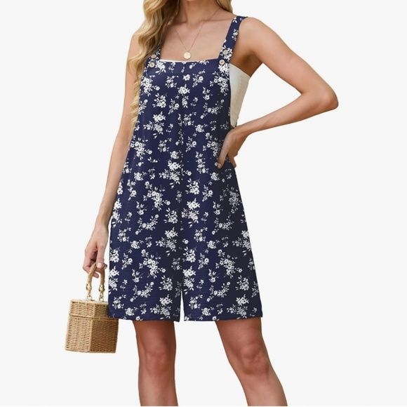 Floral Navy Blue and White Romper || Lepunuo - Picture 2 of 7